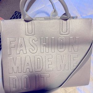 Cute FASHION MADE ME DO IT tote bag !